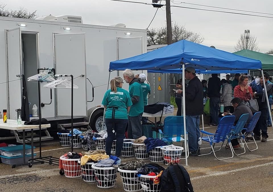 Lighter Loads ATX provided hot showers & more to the residents of homeless camp 183